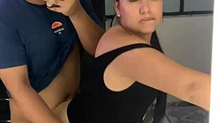 Morena latina loves watching herself fuck in mirror