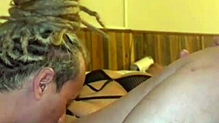 Casada sentou gostoso no maior pau do brasil with young 18+ brazilian tongue in homemade amateurs fetish lingerie