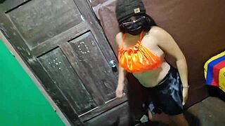 I Feel So Excited As Cuñada Fulfills Her Bet After The Party By Spreading Her Big Ass And Flashing In Holiday Taboo Fun