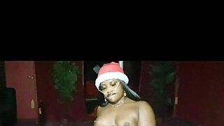 anitawetpussy fills up her cream-pie with some hot cumin