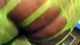 Big Booty Cousin Dances Naked Emotionally