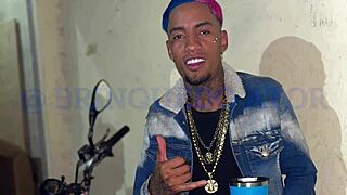 Vazou Na Net Foi Sem Camisinha E No Pelo Mais Uma Vez Com Brinquedo Ator