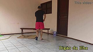 Três gostosas pegando o amigo sem uma saber da outra - young 18+ redhead gets bent over in doggystyle with muscular latina!