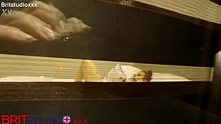 you watch your neighbour with big natural tits and curvy body flashing and masturbating in homemade solo