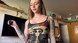 Blonde Young 18+ Babe With Big Ass Has Fun With Cute Stepsister