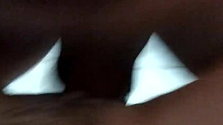 Casadinha Amadora Masturbates in Portuguese Homemade Amateur Scene With Tight Details