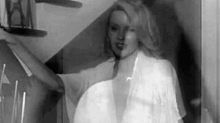 Conversational-Neutral chat about Kylie Minogue's energetic dance on Lucid TV Paris full version