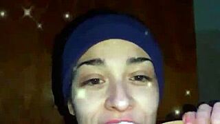 i love watching this cute petite amateur do her workout routine before recording