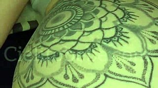 bailando con microtanga blanca hilo mostrando la cola bien abierta trailer 😏