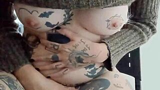 Me masturbando no trabalho with big tits redhead solo hairy pussy masturbation.