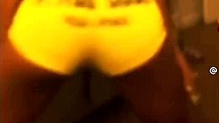 Ebony in leggings with ass softer than a water bed, so inviting