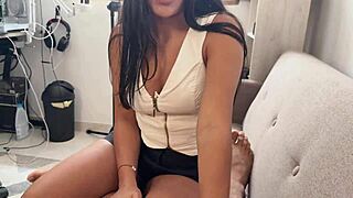 i'm watching this horny brunette latina pornstar with her big ass in pov, craving to see how she gets fucked