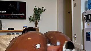 need someone to make me cream and squirt like this with dildo in doggy and missionary pov