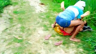 Desi Beautiful Hot Bhabhi Having Sex In Jungle Outdoor With Cute Nature Vibes