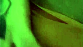 i was away but now im back even hotter with tan lines and athletic body