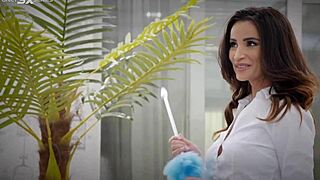 Household Spooning And Missionary Sex With Alyssia Kent Including Muff Diving