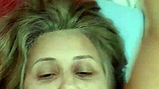 fetiche por pés e clitóris da pussy com big lips e nipples