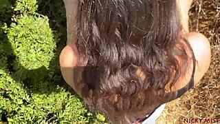 can you believe i found this outdoor spot for him to cum on my tits while i suck his cock?