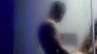 cogiendo en regadera se me resbaló la verga hay que rico