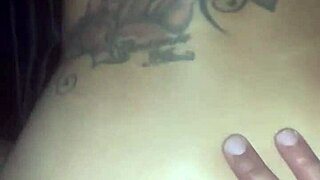 my best friends mom is so hot, i cant resist her curvs.