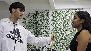 Me Follo a Mi Hermanastra en el Negocio Familiar de Nuestros Padrastros with Quickie Doggystyle Blowjob Cowgirl Creampie!