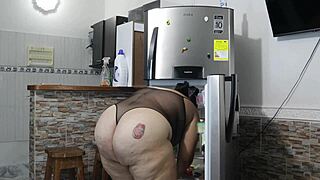 follando caliente en cocina con mi vecina latina bbw