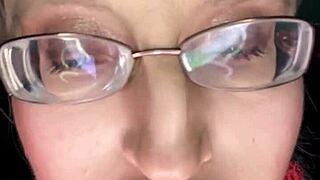 Sissy, Kiss My Glossy Lips While Dressed in Panties!