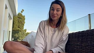 Do spanish women really care about penis size roxyfox?