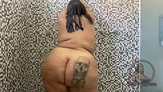 bbw mary jhuana exibicionista tests anal dildo in shower voyeur cam