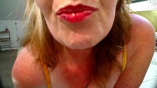 silky panties tease ross' big booty mature cravings