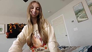 Step Sis Breezy Bri Begs for Pussy Stuffing in Taboo Ride