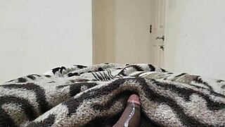 Hey ladies, wanna watch Rishi Bhardwaj stroke and cum hard for you all?