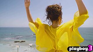 wanna see cj sparxx's huge fake tits and fat ass naked?