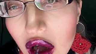 Sissy, Kiss My Glossy Lips While Dressed in Panties!