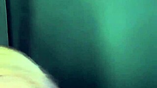 Sissy, Kiss My Glossy Lips While Dressed in Panties!