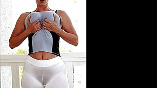 i uh meant sexy mature in spandex pantyhose shaking big ass moaning so hot wait