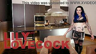Jenevieve Hexx and Vinyl Vixon share big dick pov blowjob cumswap swallow