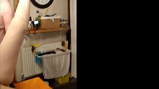 fuck buddy rams wife's arse deep in kitchen during homemade session