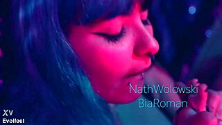 do my small feet make you tickle and submit?