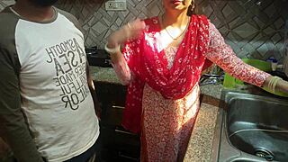 Desisaarabhabhi Convinces Stepmom for Girlfriend Roleplay Hard Ass Pounding