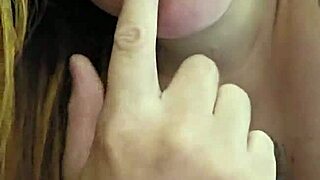 wanna shake my ass on thick cock to gape for cuck?