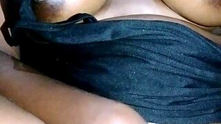 Sexy african black babe spreads juicy pussy wide open