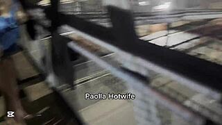 na passarela na br 153 casada fudendo pro motoristas verem tudo?