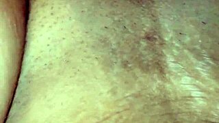 hey this sensual big ass milf wants fun tonight