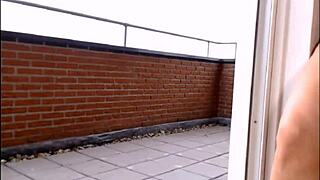 damn my hot booty screams squirting hard on cam!!