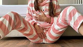 Ever wonder how this asian teen 18+ fingers her small tits pussy to massive squirt?