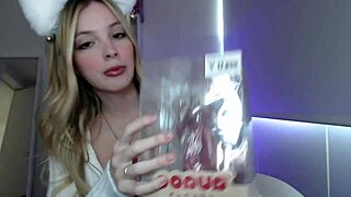 yus lopez shakes that big argentinian ass on twitch