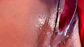watch this horny college girl masturbate her wet pussy till she squirts