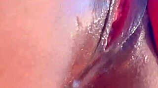 watch this horny college girl masturbate her wet pussy till she squirts