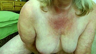 1190 pawg dawnskye filthy talk fingers hairy pussy